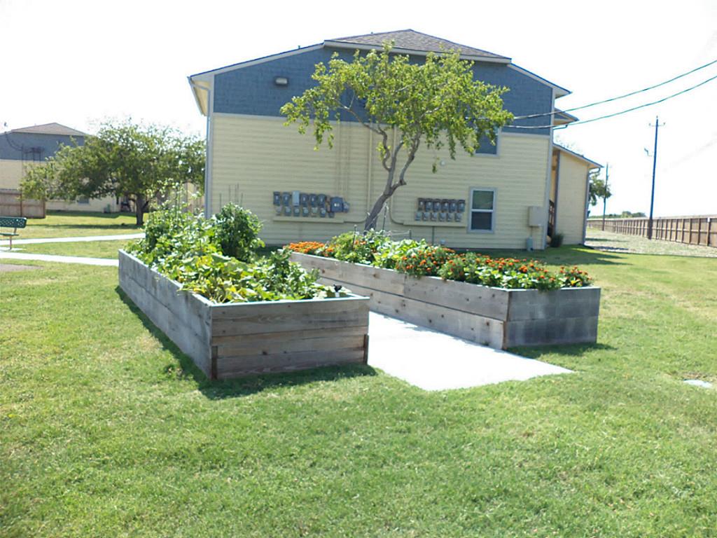655 Castle Park Drive, Corpus Christi, TX 78418