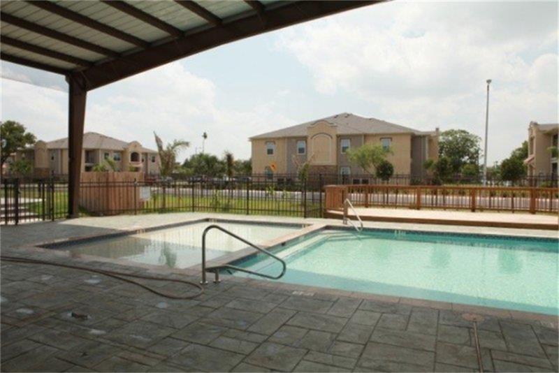 2500 Jasmine Avenue, McAllen, TX 78501