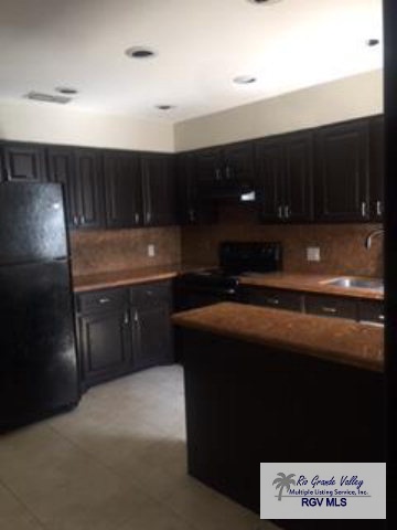 2100 SAN MARCELO BLVD., Brownsville, TX 78526