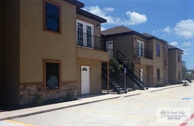 327 COUCH RD, Brownsville, TX 78526