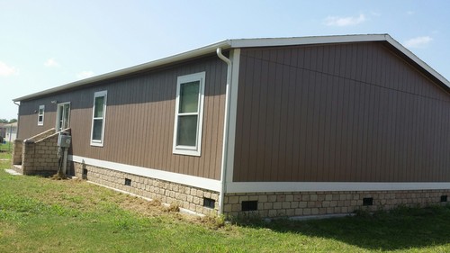 2806 Carnation Dr