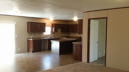 2806 Carnation Dr