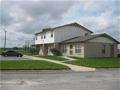 1100 E Santa Rosa, TX 78538