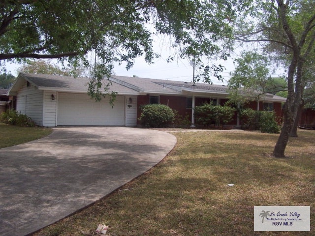2202S. 25th Street, Harlingen, TX 78550