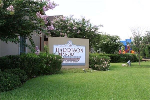 601 S 17th Street, Harlingen, TX 78550
