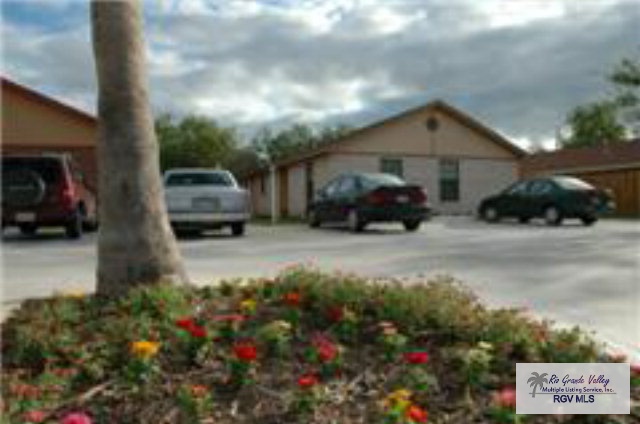 2009 NEW COMBES HWY, Harlingen, TX 78550
