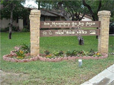 611 S Leo Avenue, La Joya, TX 78560