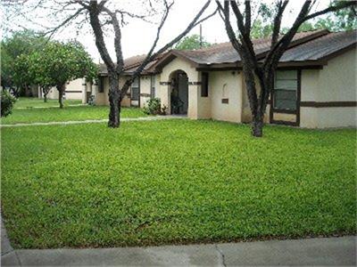 611 S Leo Avenue, La Joya, TX 78560