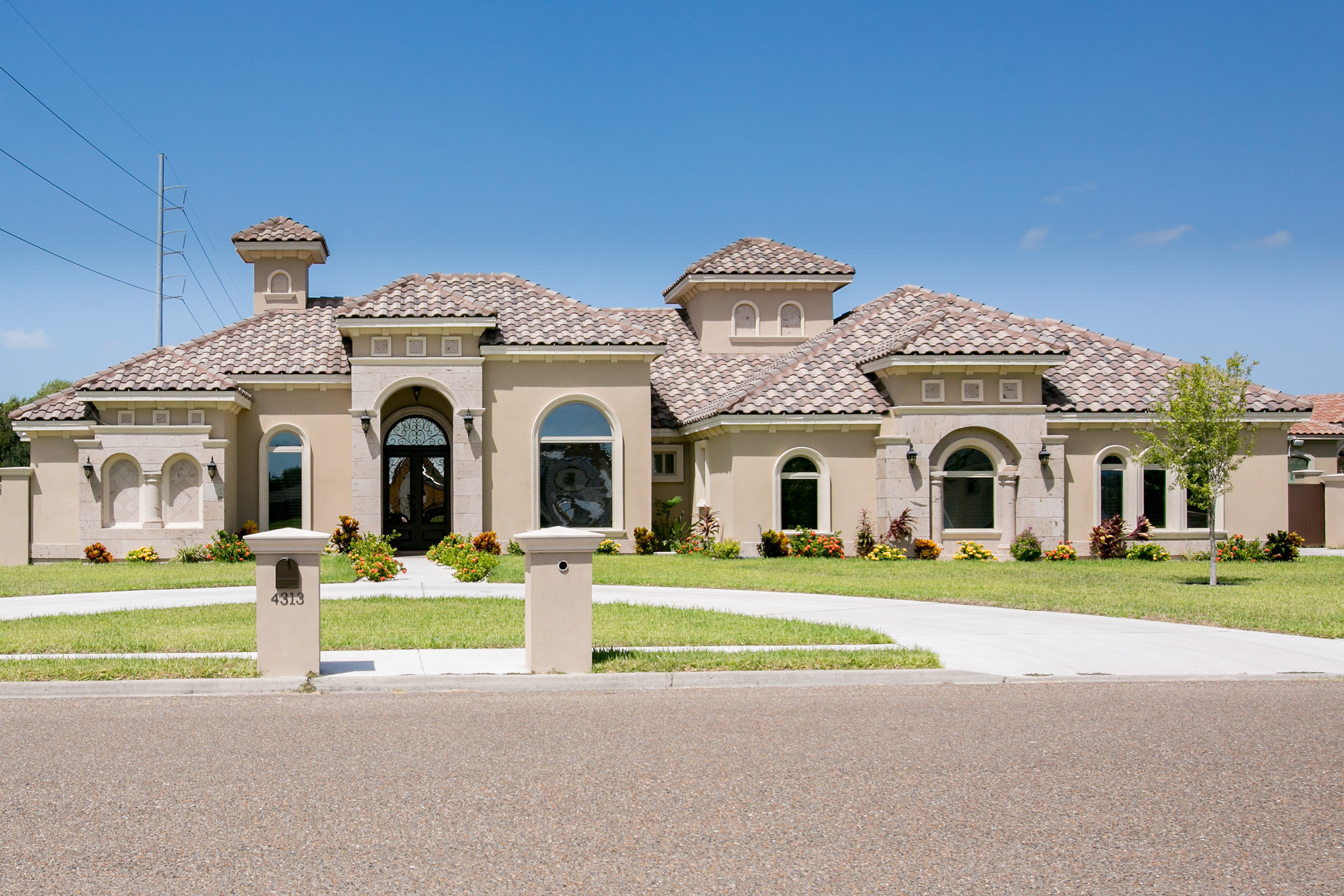 4313 Sierra Drive, Palmhurst, TX 78573
