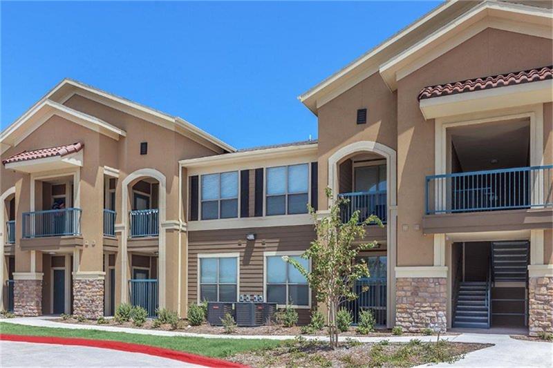 1100 S Stewart Boulevard, Alton, TX 78573