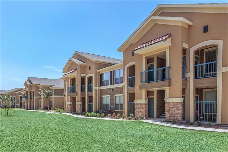 1100 S Stewart Boulevard, Alton, TX 78573