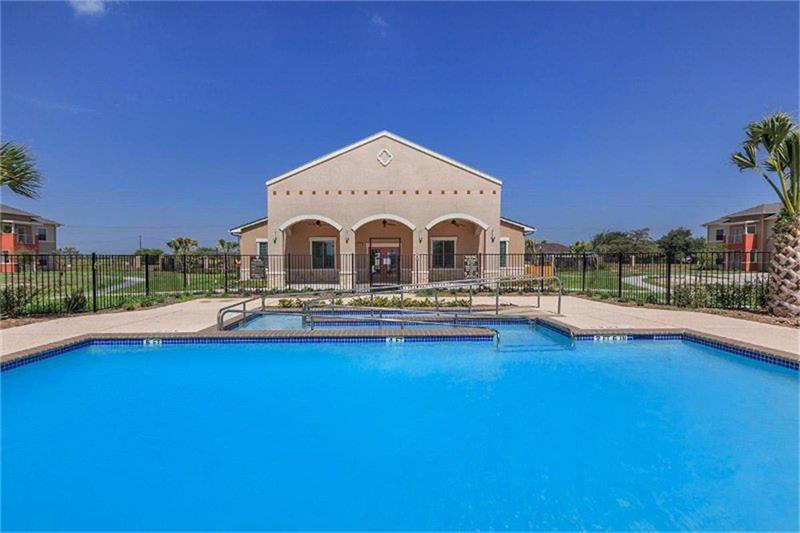 320 S Stewart Boulevard, Alton, TX 78573