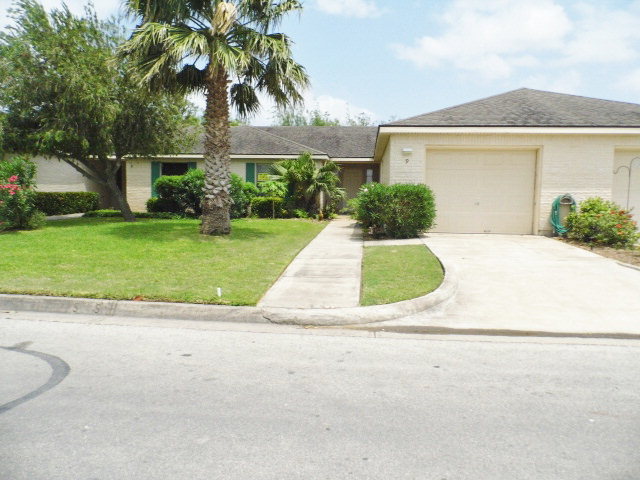 9 Augusta West, Laguna Vista, TX 78578