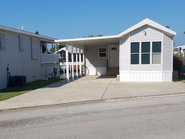 465 Clam Circle, Port Isabel, TX 78578
