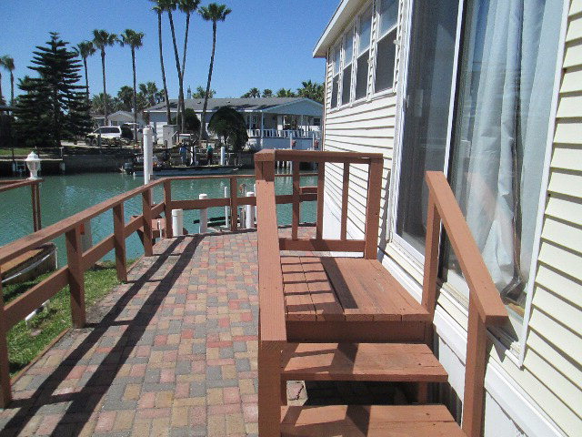 658 Sand Dollar Dr, Port Isabel, TX 78578