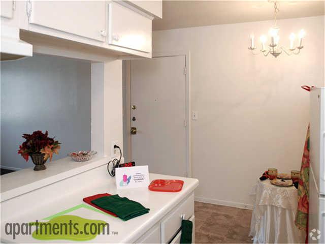 191 S Portaleza Avenue, Roma, TX 78584