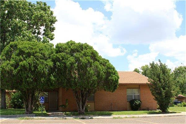 1601 S Bridge Avenue, Weslaco, TX 78596