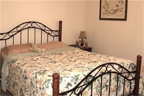 1601 S Bridge Avenue, Weslaco, TX 78596