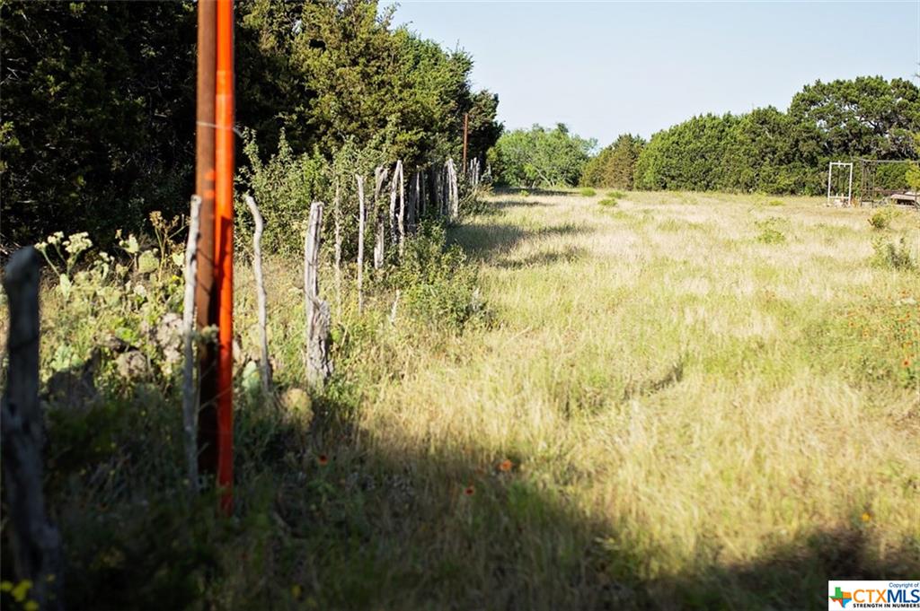 5800 County Road 254, Bertram, TX 78605