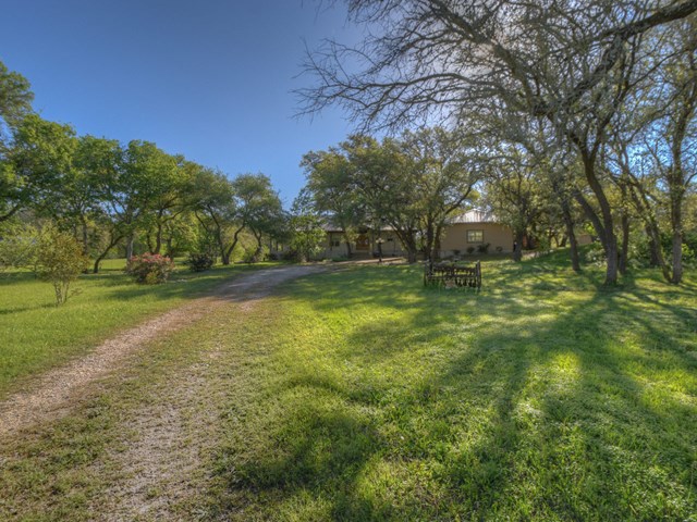 10156 Ranch Rd 1623, Blanco, TX 78606