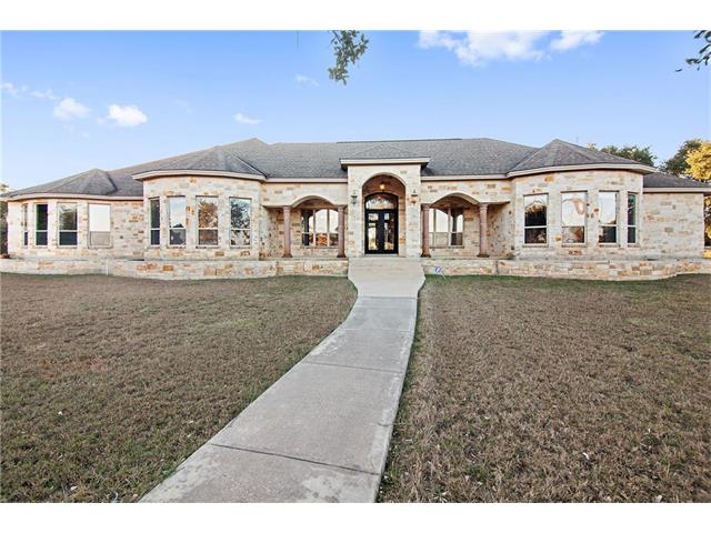 201 Oak Forest DR, Buda, TX 78610