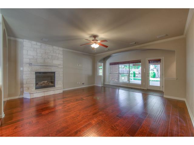528 Victoria DR, Cedar Park, TX 78613
