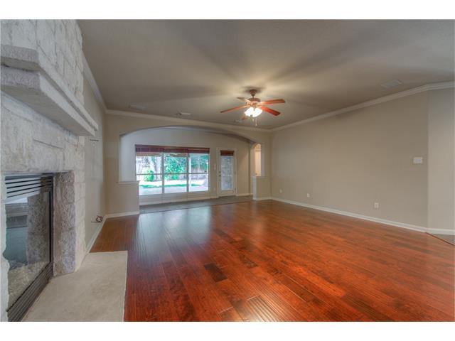 528 Victoria DR, Cedar Park, TX 78613