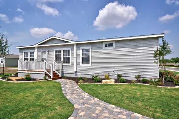 Oak Ranch 5541 El Molino CircleDel Valle, TX 78617