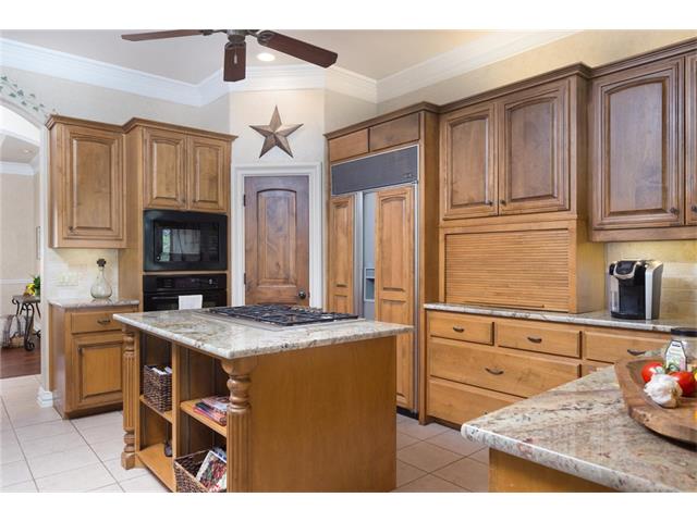 160 Cross Creek DR, Dripping Springs, TX 78620