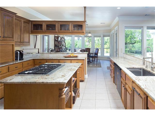 160 Cross Creek DR, Dripping Springs, TX 78620