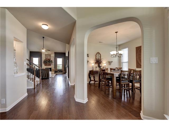 17903Linkhill Dr, Dripping Springs, TX 78620