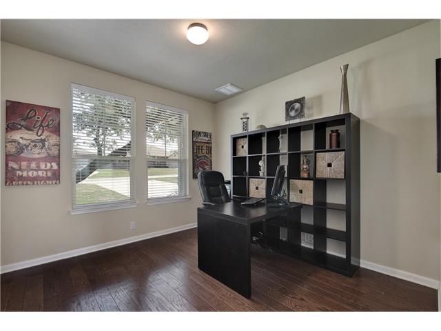 17903Linkhill Dr, Dripping Springs, TX 78620