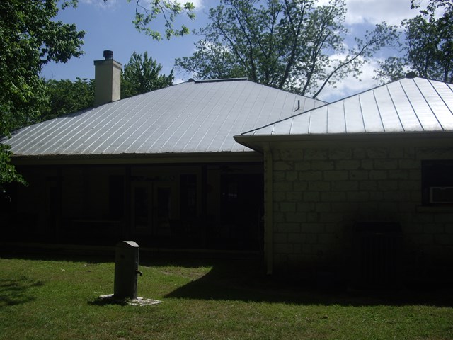 106 Morse St, Fredericksburg, TX 78624