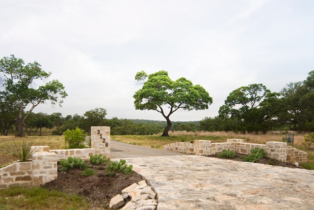 3126 Boot Ranch Circle, Fredericksburg, TX 78624