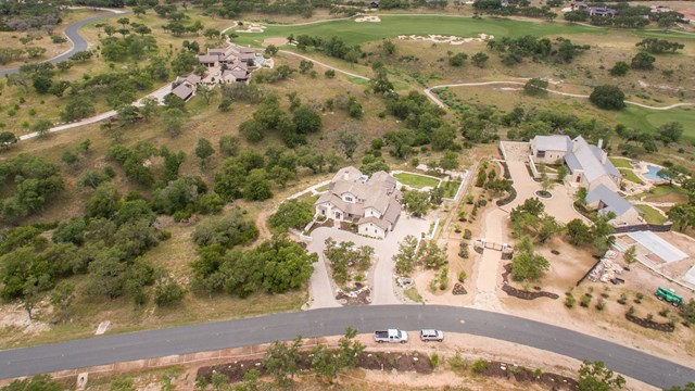 135 Boot Ranch Ridge, Fredericksburg, TX 78624