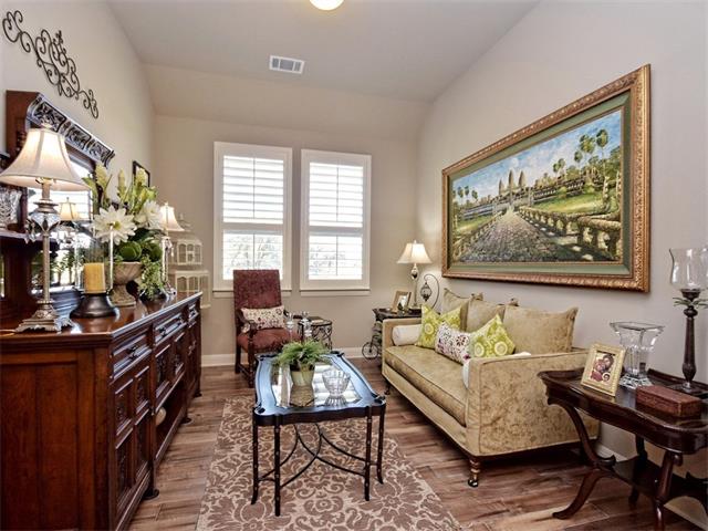 100 GABRIEL VIS E, Georgetown, TX 78633