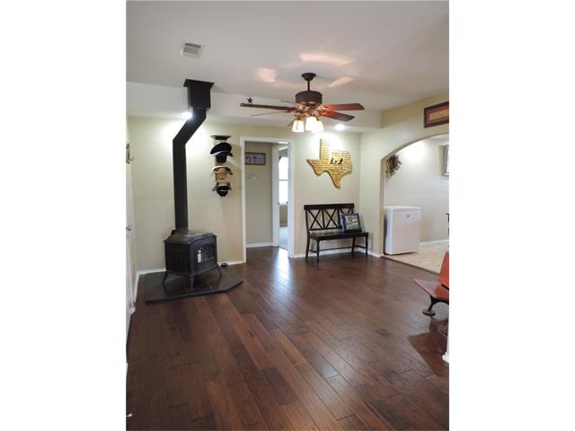 688 County Road 254, Georgetown, TX 78633