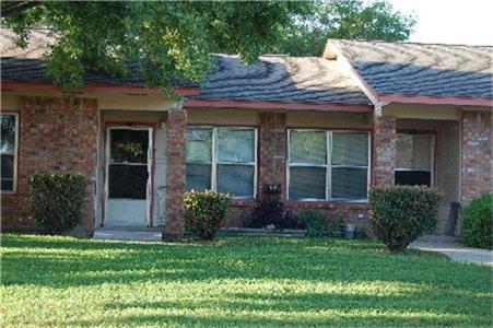 100 Windwood Drive, Kingsland, TX 78639
