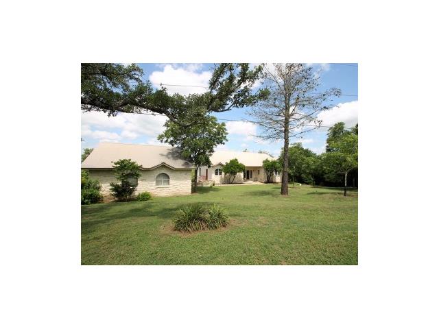125 Stageline DR, Kyle, TX 78640
