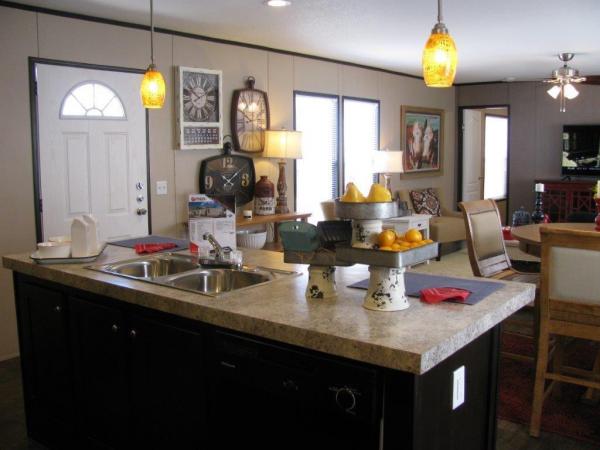 Lakeside Crossing 125 Delray DriveKyle, TX 78640