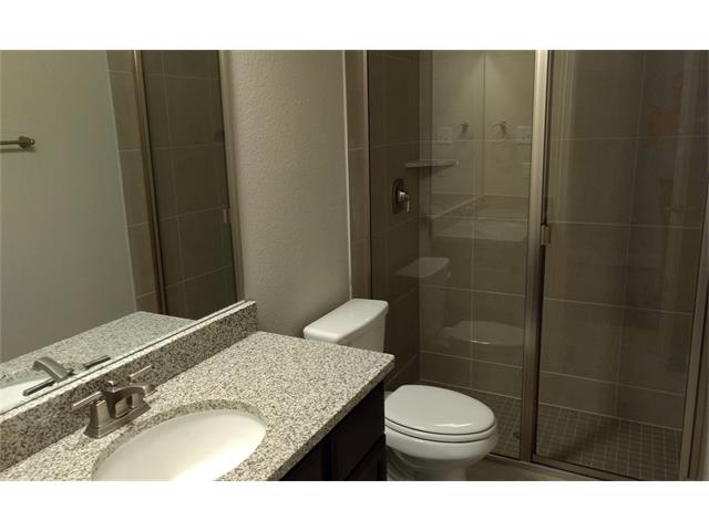 929 McKavitt DR, Leander, TX 78641