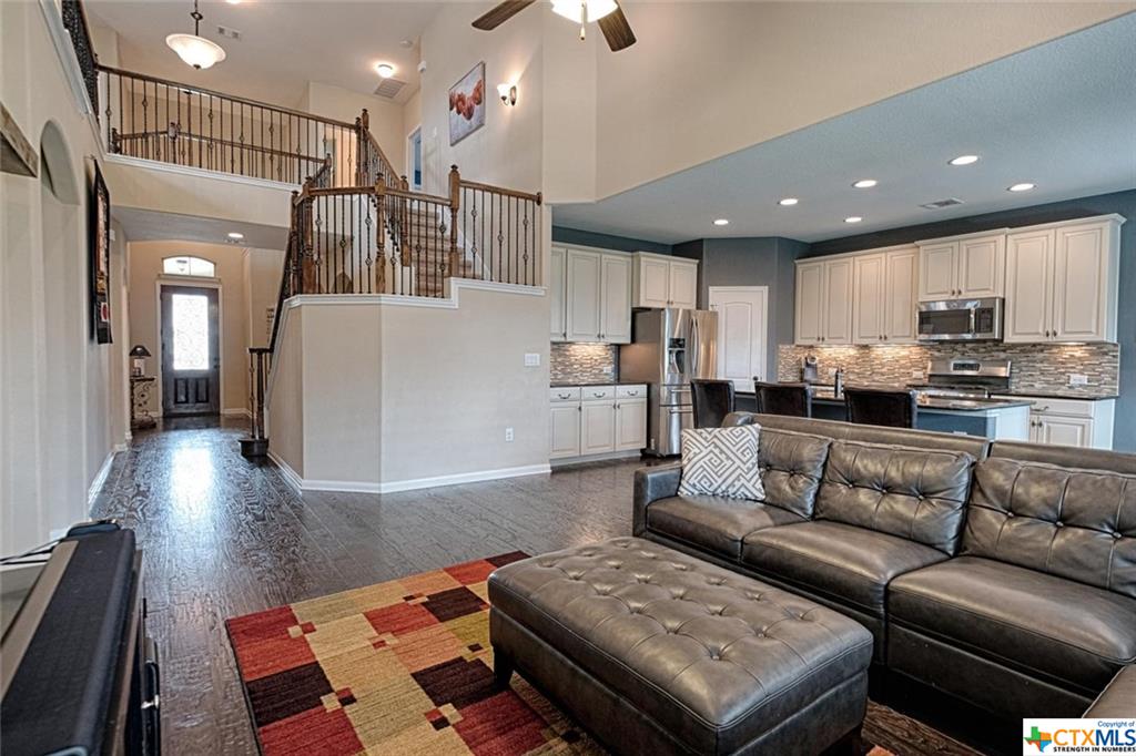 2324 Muzzie Lane, Leander, TX 78641