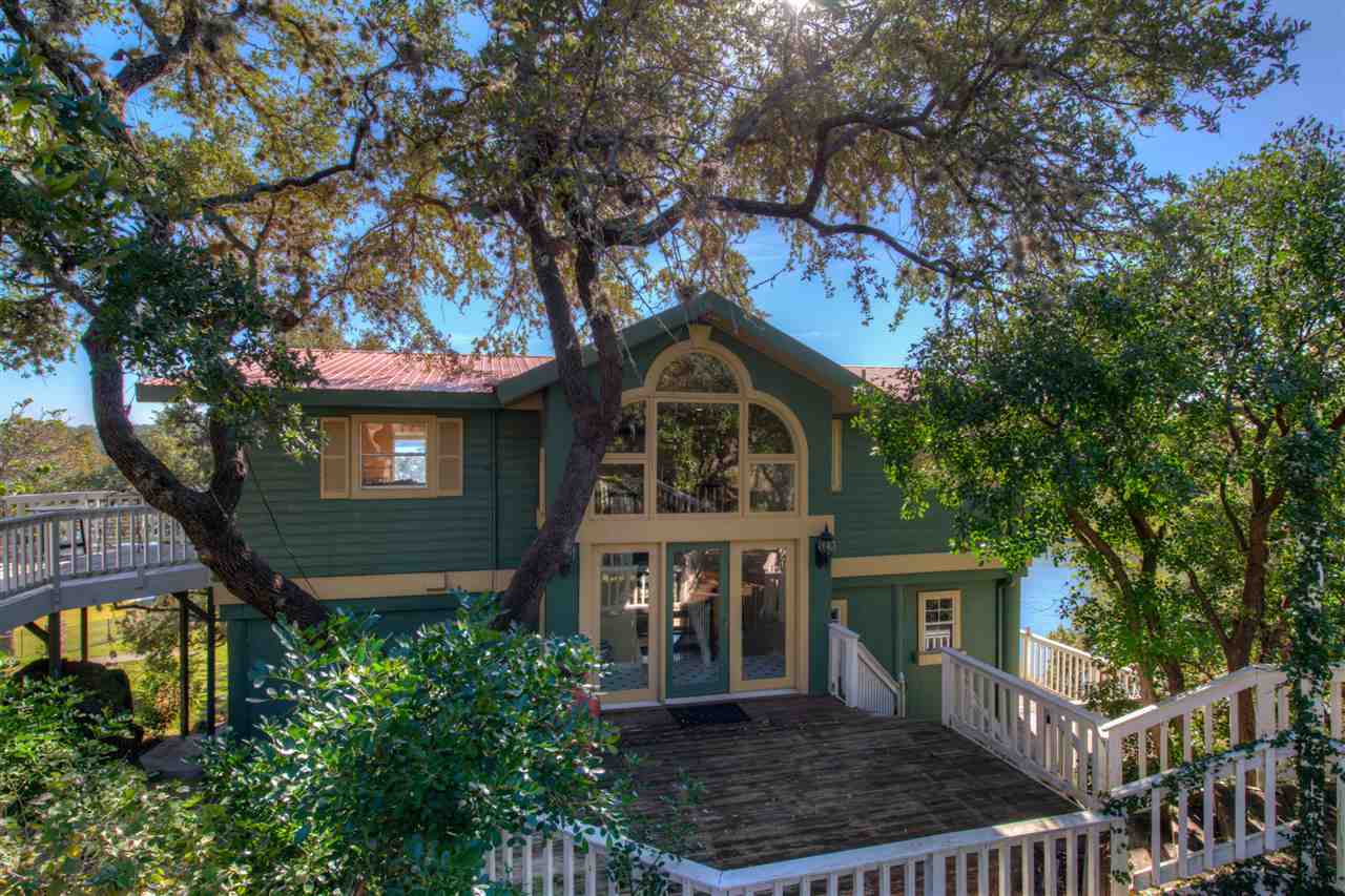 152 Skyline, Sunrise Beach, TX 78643