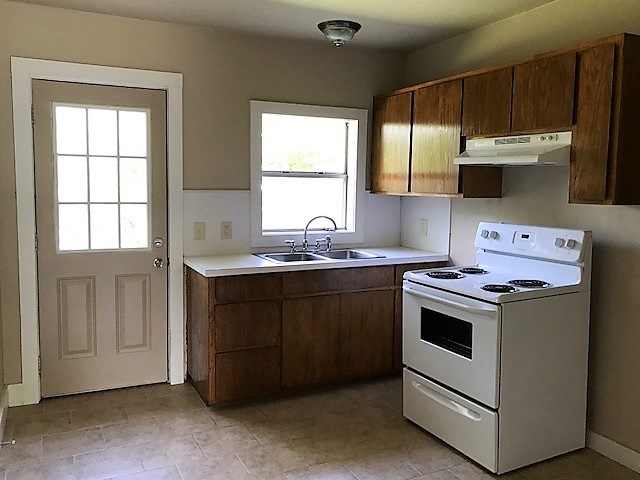 810 Exall St., Llano, TX 78643