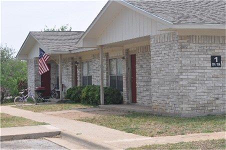 1100 Haynie, Llano, TX 78643