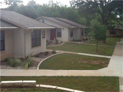 1001 Pecan Valley, Marble Falls, TX 78654