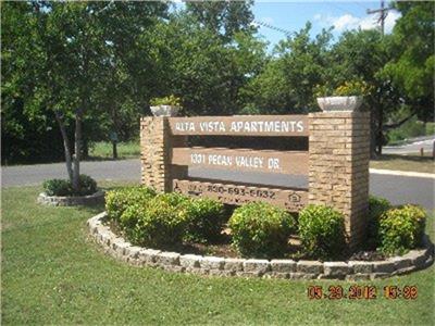 1001 Pecan Valley, Marble Falls, TX 78654