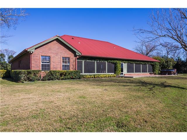 313 NW River RD, Martindale, TX 78655