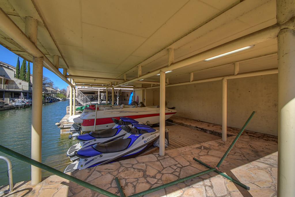 334 Horseshoe Bay North Boulevard, Horseshoe Bay, TX 78657