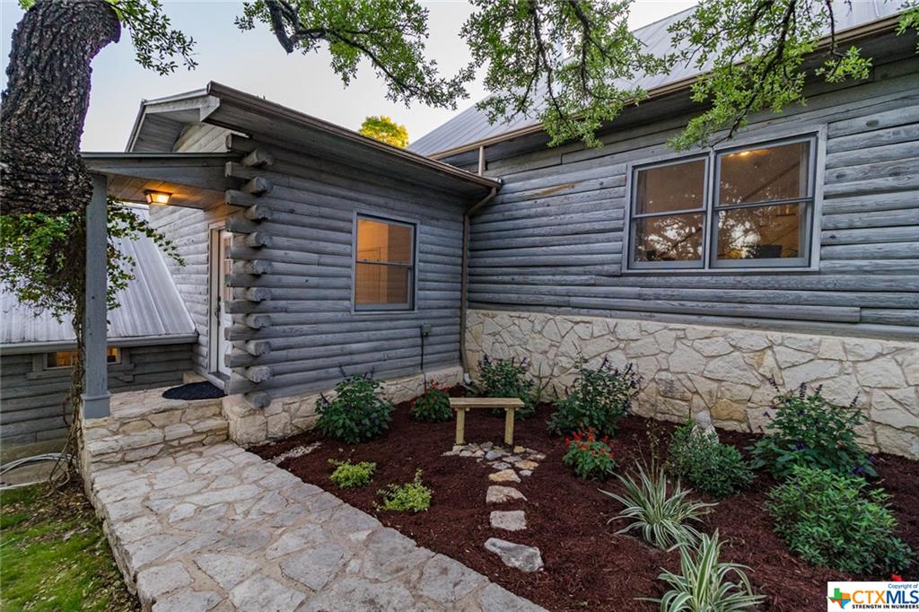 601 Deer Lake, Wimberley, TX 78676